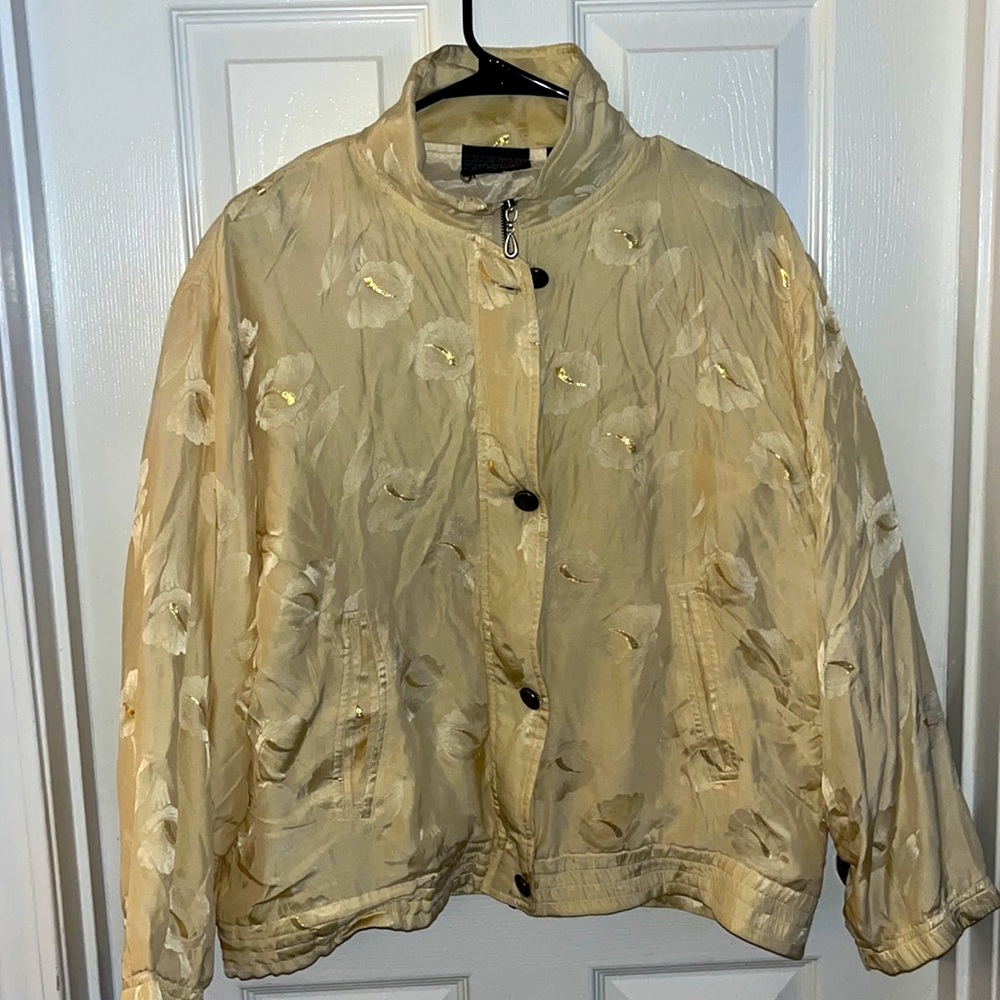Vintage Cream Mureli Silk Long Sleeve button and size up coat